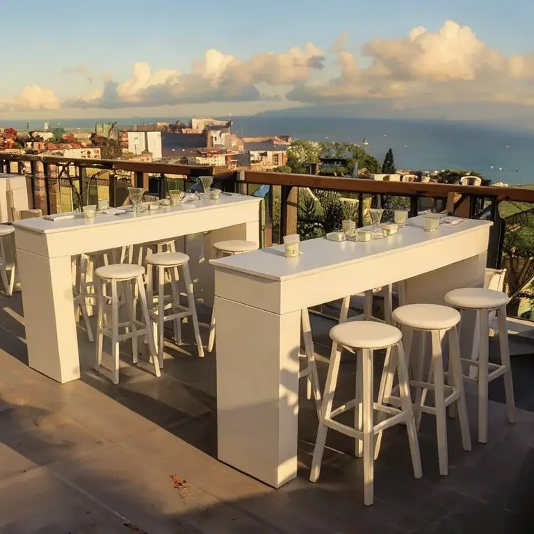 Lake Bistro Masa Kiralama